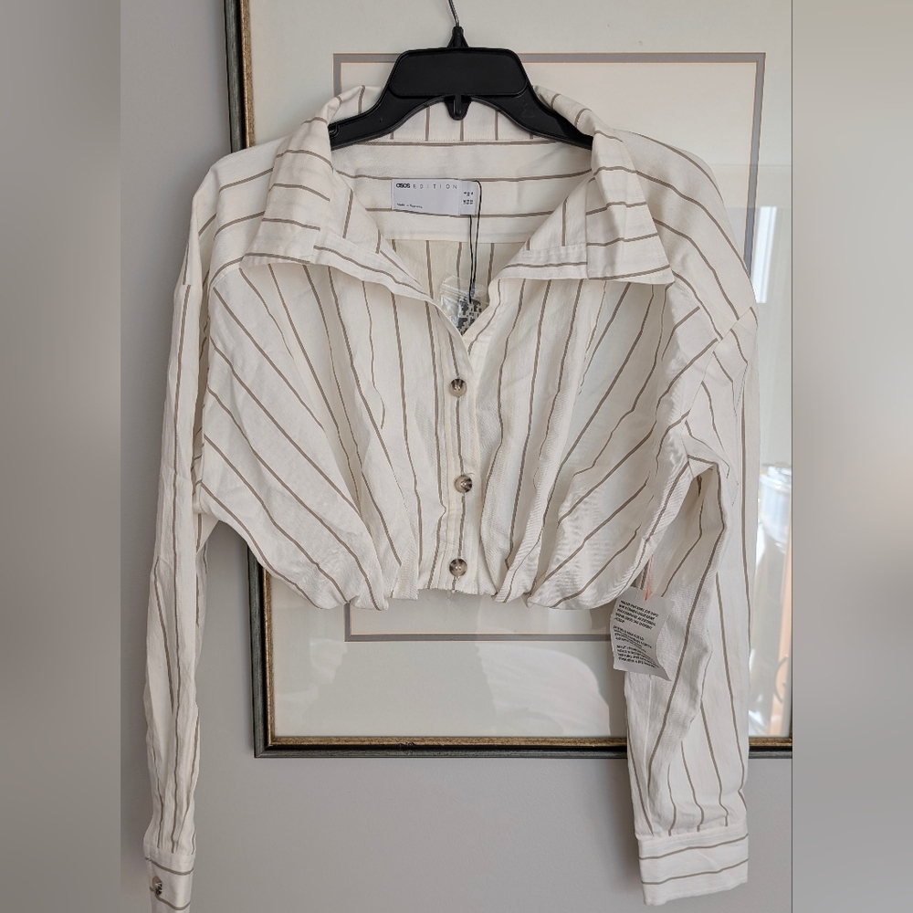 ASOS BNWT Cropped Button Down Top